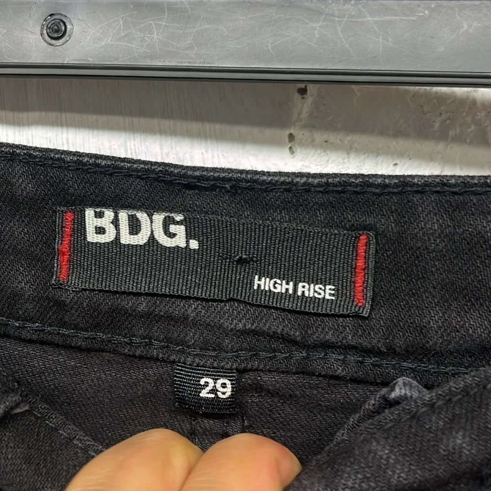 Urban Outfitters BDG High Rise Shorts Sz 29 - Picture 3 of 5